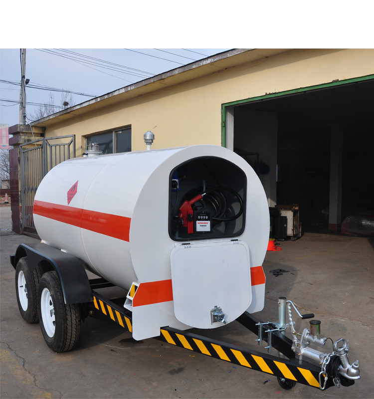2.5吨柴油罐车