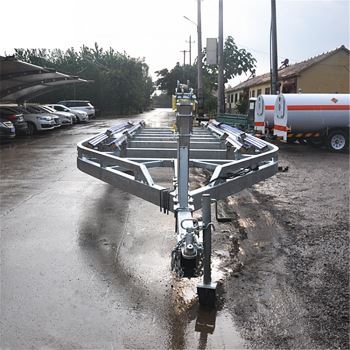 3.5吨船舶设备拖车